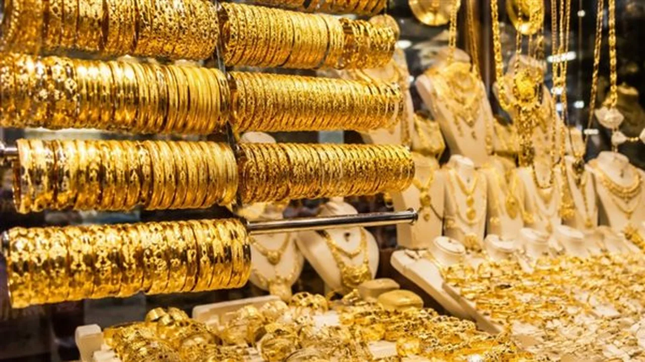 سعر جرام الذهب عيار 21 يصل إلى 5700 جنيه في الأسواق المصرية
